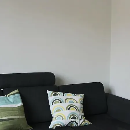 Apartment Jjj *